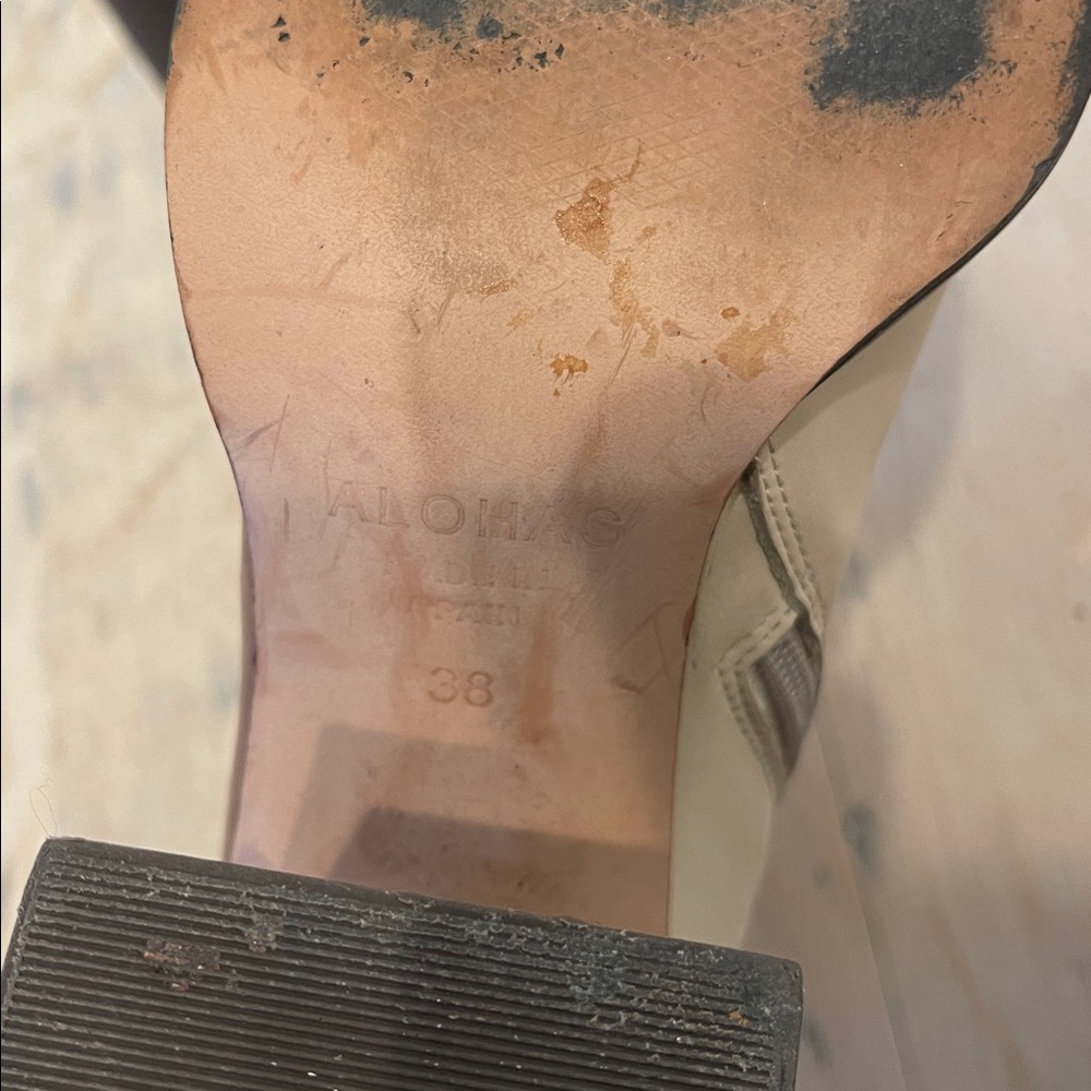 ALOHAS Cream and Brown Heeled Boots - Picture 10 of 10